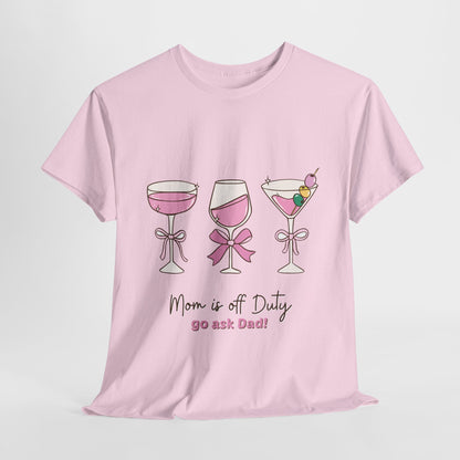 Mom’s Wine O’Clock | Graphic Tee