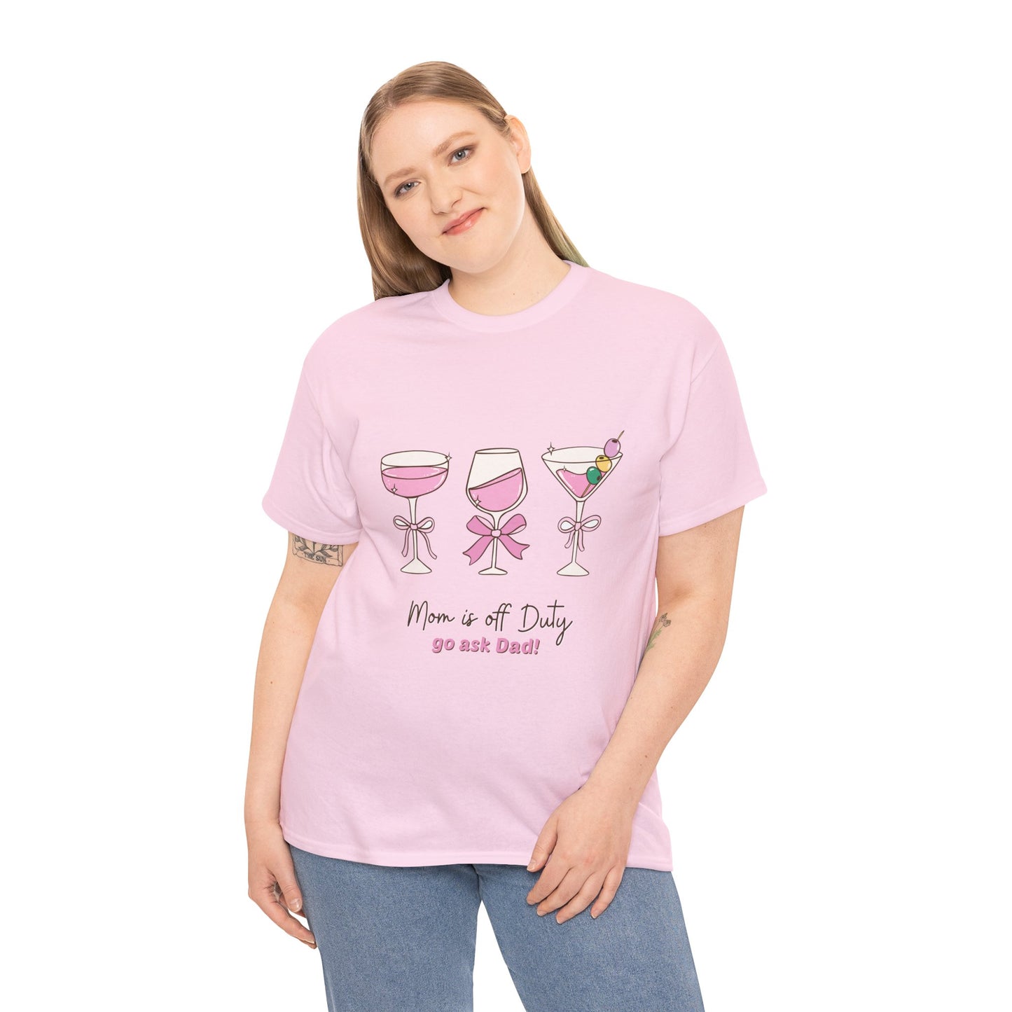 Mom’s Wine O’Clock | Graphic Tee