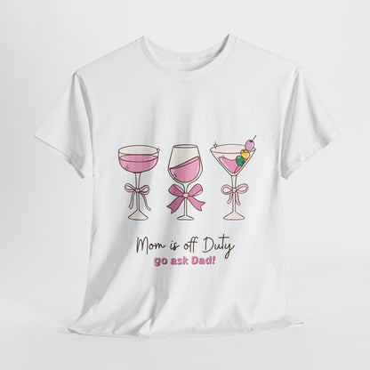 Mom’s Wine O’Clock | Graphic Tee