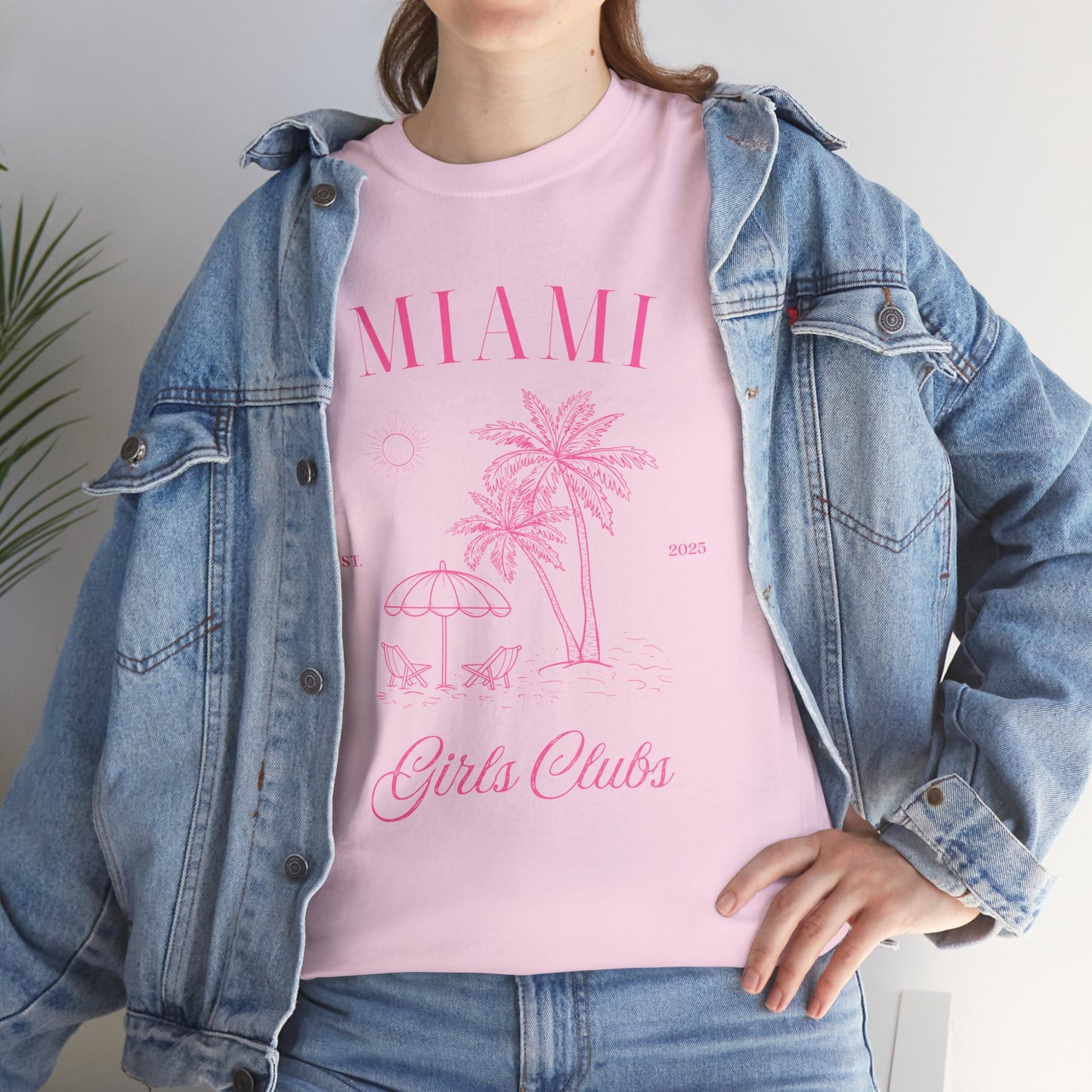 Girls Club | Graphic Tee