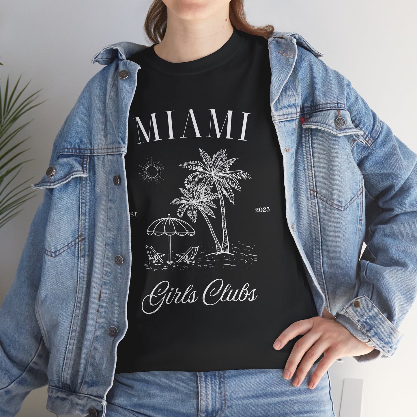 Girls Club | Graphic Tee